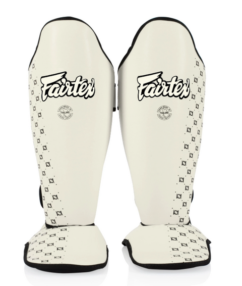 FAIRTEX - SP5 Competition Muay Thai Shin Guards