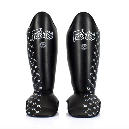 FAIRTEX - SP5 Competition Muay Thai Shin Guards